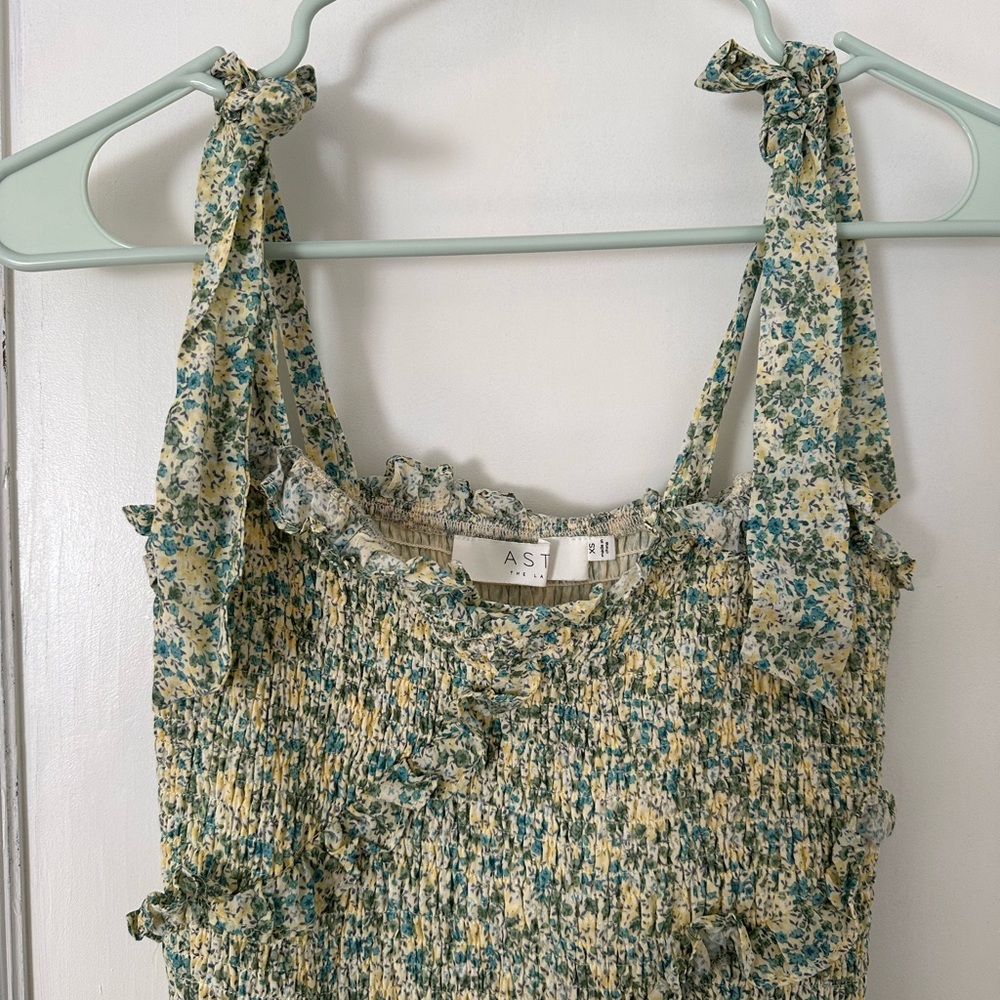 ASTR the Label Eastwick Ruffled Tiered Sundress - Picture 6 of 9